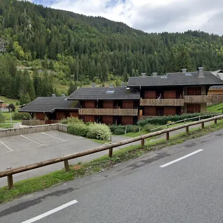 Avec Mezzanine, Balcon Et Parking A Chatel, Proche Des Remontees Mecaniques - Fr-1-693-17